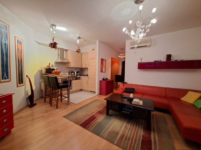 8920_1 nappali KIEMELT.jpeg